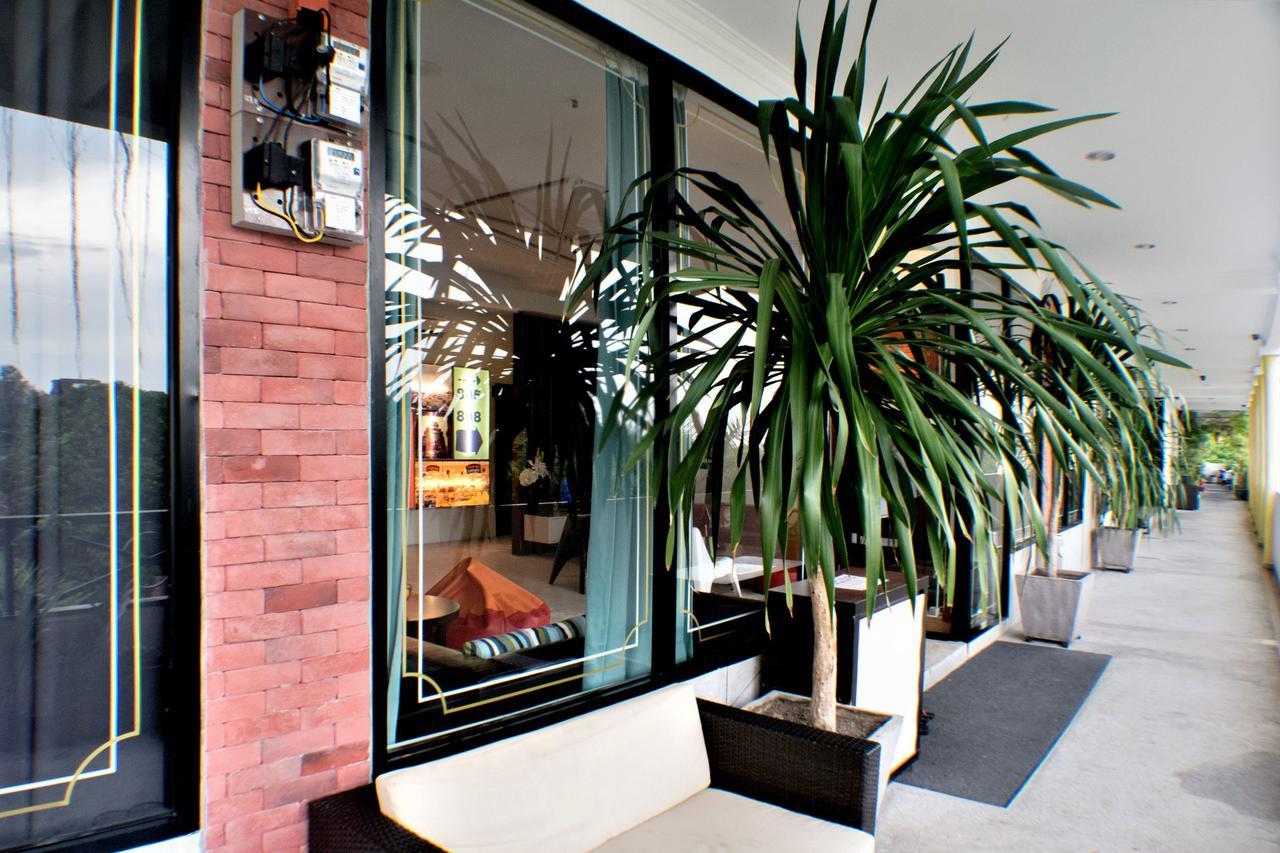 Zen Rooms Eden Parade Танджунг-Бунгах Екстер'єр фото